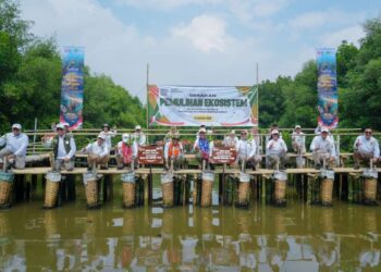 Kemenhut kampanye Gerakan Pemulihan Ekosistem Serentak dalam Peringatan Hari Konservasi Alam Nasional (HKAN) 2026 di Taman Wisata Alam (TWA) Angke Kapuk, Jakarta, Senin (10/8/2026).(Foto: Humas Kemenhut)
