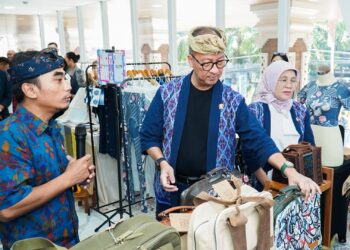 Menteri Perindustrian Agus Gumiwang Kartasasmita mengatakan akan terus dorong kinerja IKM.(Foto: Humas Kemenperin)