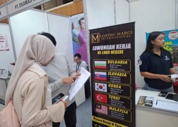 Job Fair Future Connect 2026 Bandung Utara digelar Pemerintah Kota (Pemkot) Bandung untuk mempertemukan pencari kerja dengan dunia usaha. Job Fair Future Connect 2026 Bandung digelar di Graha Sanusi Hardjadinata, Universitas Padjadjaran (Unpad), Jumat, 28 Agustus 2026. (Foto: Humas Pemkot Bandung)