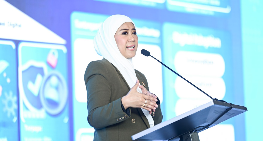 Menkomdigi Meutya Hafid memberikan keynote speech dalam peluncuran Garuda Spark Innovation Hub di BSD City, Tangerang Selatan, Rabu (26/08/2026). Foto: Anhar/Komdigi