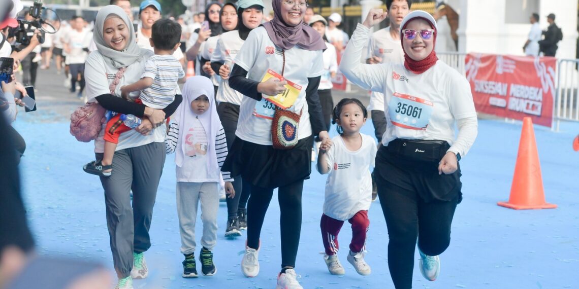 Kemenpora mengajak masyarakat merayakan Hari Kemerdekaan Republik Indonesia ke-81 dengan cara yang sehat, aktif, dan penuh semangat melalui Merdeka Run 2026. (foto: dok/kemenpora)