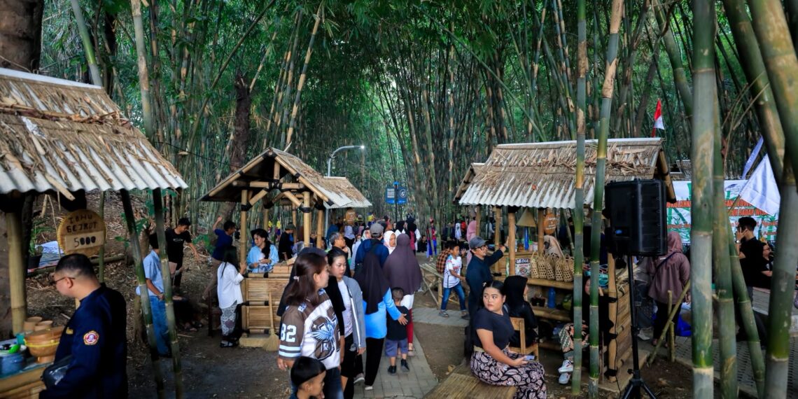 Padaringan Leuweung Awi Cisurupan berlokasi di kawasan Bukit Mbah Garut, Kelurahan Cisurupan, Kecamatan Cibiru Kota Bandung.(Foto: Humas Pemkot Bandung)