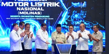 Presiden Prabowo Subianto menegaskan pentingnya kolaborasi seluruh kekuatan nasional untuk mewujudkan kemandirian energi Indonesia.(Foto: Setneg)