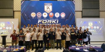 Foto bersama usai pelantikan pengurus FORKI Kabupaten Garut. (Foto: Ilham Kautsar & Febri Noptageri/Diskominfo Kab. Garut)