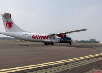 Pesawat Wings Air di Bandara Husein Sastranegara.(Foto: Humas Pemkot Bandung)
