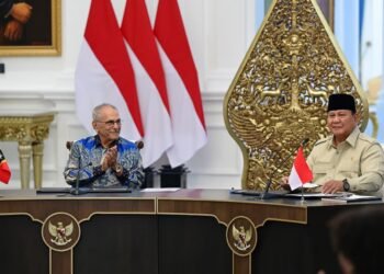 Presiden Prabowo Subianto menyambut hangat kunjungan Presiden Timor-Leste José Ramos-Horta bersama 20 peraih Nobel dari berbagai negara di Istana Merdeka, Jakarta, pada Jumat (28/07/2026).(Foto: Setkab)