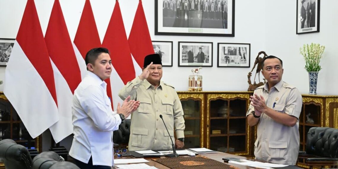Presiden Prabowo Subianto meresmikan 3.395 jembatan yang dibangun TNI-Polri serta 3.000 sumber air bersih TNI Angkatan Darat (AD), pada Kamis (13/08/2026).(Foto: Setneg)