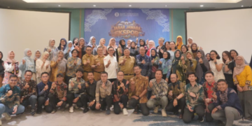 Bupati Garut, Abdusy Syakur Amin, membuka kegiatan Capacity Building Jabar Jawara Ekspor 2026 yang diselenggarakan Kantor Perwakilan Bank Indonesia (BI) Provinsi Jawa Barat di Ballroom Hotel Santika Garut, Kecamatan Tarogong Kaler, Kabupaten Garut, Senin (10/8/2026). Program menyasar UMKM Jabar.(Foto: Muhamad Azi Zulhakim/Diskominfo Kab. Garut)