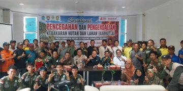 Jajaran Kemenhut siaga kebakaran hutan.(Foto: Humas Kemenhut)