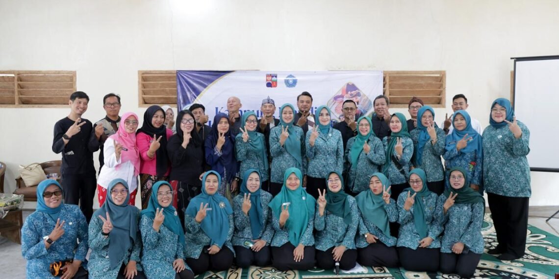 Tim Penggerak PKK di Rumah Dilan.(Foto: Humas Pemkot Bogor)