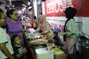 Spot kuliner di Desa Hantu.(Foto: Humas Pemkot Bandung)