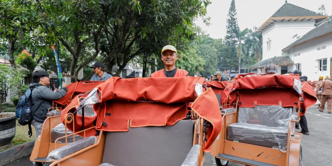 Becak listrik bantuan pemerintah pusat untuk Kota Bandung.(Foto: Humas Pemkot Bandung)