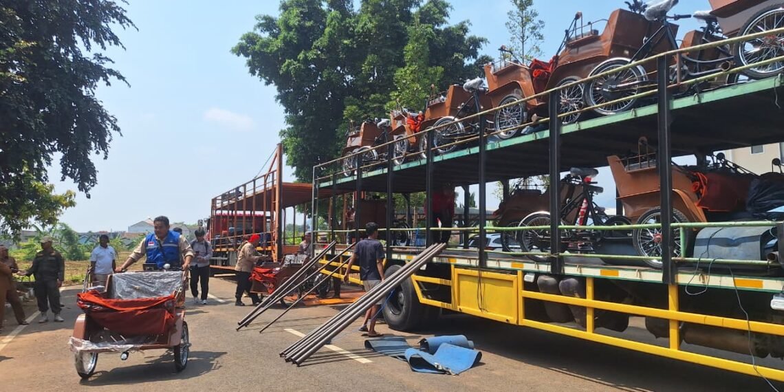 Becak listrik bantuan Presiden Prabowo di Sumedang.(Foto: Humas Pemkab Sumedang)
