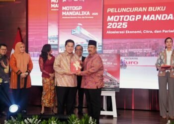 Kementerian PPN/Bappenas meluncurkan Buku MotoGP Mandalika 2025: Akselerasi Ekonomi, Citra, dan Pariwisata sekaligus menyusun Desain Besar Pengembangan Industri Olahraga Nasional di Gedung Bappenas, Rabu (30/9). (foto:raiky/kemenpora.go.id)