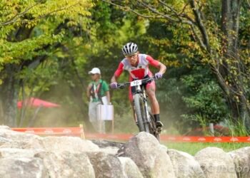 Atlet balap sepeda Indonesia, Feri Yudoyono, meraih medali perunggu pada Asian Games Aichi-Nagoya 2026. Feri finis di posisi ketiga nomor Men’s Cross Country Mountain Bike (MTB) yang berlangsung di Obata Ryokuchi Park, Jepang,(dok.NOC/MRP Via Kemenpora)