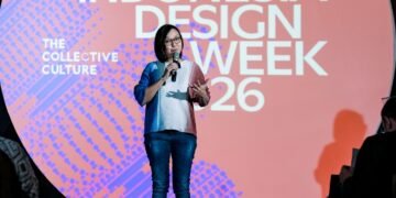 Wakil Menteri Ekonomi Kreatif/Wakil Kepala Badan Ekonomi Kreatif (Wamen Ekraf), Irene Umar, membuka sekaligus memberikan sambutan dalam acara Indonesia Design Week (IDW) 2026 di Indonesia Design Distric (IDD), PIK 2, Jumat (18/9/2026).