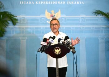 Presiden Prabowo menginstruksikan jajaran terkait menyiapkan langkah konkret untuk memenuhi target produksi etonal dari tebu atau E20.(Foto: BPMI Setpres)