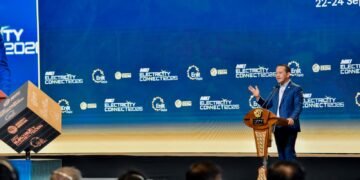 Menteri Energi dan Sumber Daya Mineral (ESDM) Bahlil Lahadalia di acara Electricity Connect 2026.(Foto: Humas Kementerian ESDM)