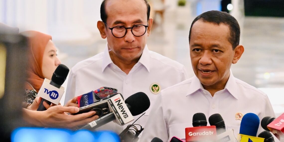 Menteri Energi dan Sumber Daya Mineral (ESDM) Bahlil Lahadalia mengatakan pemerintah mendapatkan arahan untuk mempelajari keberhasilan program B50 dan menerapkan langkah serupa dalam penyusunan program E50.(Foto: Humas Kementerian ESDM)