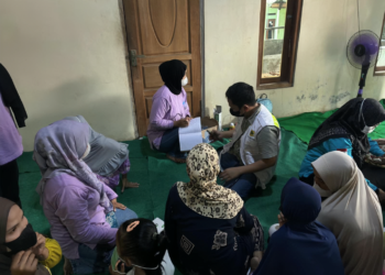 Tenaga kesehatan bersiaga di TPA Galuga.(Foto: Diskominfo Kab. Bogor)