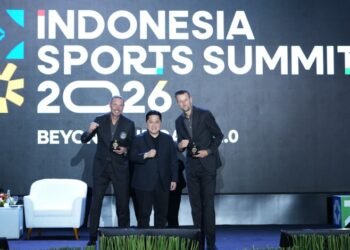 Indonesia Sports Summit (ISS) 2026 menjadi saksi terjalinnya kerja sama antara PSSI dengan klub kenamaan asal Belanda, AFC Ajax NV (Ajax Amsterdam), Sabtu (12/9) pagi.(foto: Herry/kemenpora.go.id)