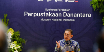 Menteri Kebudayaan RI, Fadli Zon saat memberikan sambutan dalam acara Peresmian Perpustakaan Danantara di Museum Nasional Indonesia, Jakarta.(Foto: Humas Kemenbud)