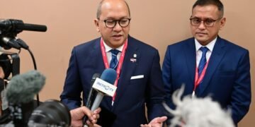 Menteri Investasi dan Hilirisasi sekaligus CEO Danantara, Rosan P. Roeslani, mengatakan bahwa salah satu tindak lanjut konkret dari penguatan kerja sama tersebut adalah penjajakan investasi Pupuk Indonesia untuk pengembangan pabrik pupuk urea di Vladivostok.(Foto: BPMI Setpres)