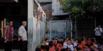 Wali Kota Bandung, Muhammad Farhan di SDN 026 Bojongloa.(Foto: Humas Pemkot Bandung)