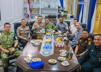 Forum Koordinasi Pimpinan Daerah (Forkopimda) Kota Bogor menyambut kedatangan Kapolresta Bogor Kota yang baru, Kombes Pol. Adhitya Panji Anom, di Mako Polresta Bogor Kota, Jalan Kapten Muslihat, Kota Bogor, Selasa (29/9/2026).(Foto: Humas Pemkot Bogor)