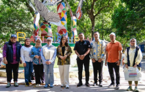 Wakil Menteri Pariwisata (Wamenpar) Ni Luh Puspa meninjau kawasan Taman Nasional Bantimurung-Bulusaraung di Kabupaten Maros, Sulawesi Selatan, Sabtu (19/9/2026).(Foto: Humas Kemenpar)