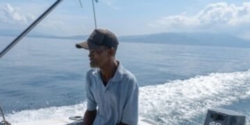 Surakman(60), kru kapal, atau ABK KM Arupadatu 1, yang hilang saat membawa lima jurnalis di Selat Sunda.(Foto:Istimewa).