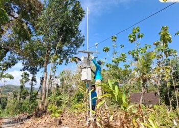 Sistem peringatan dini untuk tanah longsor bernama Deteksi Dini Longsor (DENILO) telah terpasang di wilayah Kecamatan Sambirejo terletak di Kabupaten Sragen, Provinsi Jawa Tengah. (Foto: Pusat Studi Bencana UGM vis BNPB)