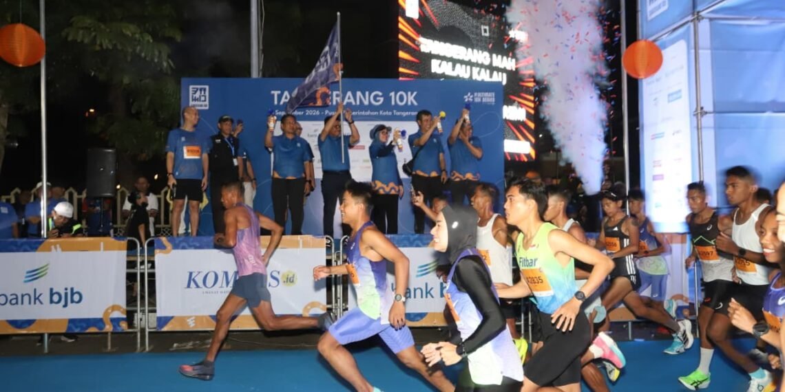 Sebanyak kurang lebih 3.000 pelari ambil bagian dalam Tangerang 10K yang berlangsung di Kota Tangerang, Minggu (13/9/2026).(Foto: Website bank bjb)