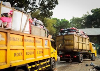 Truk menangkut sampah ke TPA Galuga Bogor.(Foto: Dok, Pemkot Bogor)