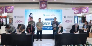 Menteri Perdagangan Budi Santoso “Launching Akses Pasar UMKM Pangan Kemasan ke AEON Indonesia” di AEON Mall BSD City, Kabupaten Tangerang, pada Rabu, (9/9).(Foto: Dok. Kemendag)