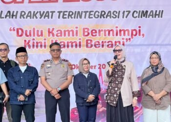 Anggota Komite III Dewan Perwakilan Daerah (DPD) Republik Indonesia (RI) Daerah Pemilihan Jawa Barat (Jabar) Agita di Open House Sekolah Rakyat Terintegrasi 17 Cimahi bertema “Dulu Kami Bermimpi, Kini Kami Berani”, Sabtu (17/10), di Cimahi, Jabar.(Foto: Istimewa)