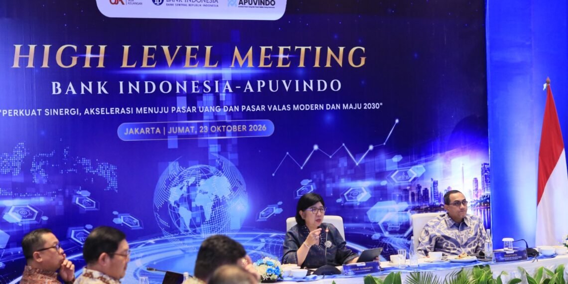 Bank Indonesia (BI) bersama Asosiasi Pasar Uang dan Pasar Valuta Asing Indonesia (APUVINDO) memperkuat sinergi dalam pengembangan produk, perluasan partisipasi pelaku pasar, dan penguatan infrastruktur pasar keuangan.(Foto: Dok. Humas Bank Indonesia)