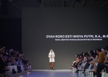 Wakil Menteri Perdagangan, Dyah Roro Esti menghadiri Pembukaan FashionLink – Jakarta Fashion Week 2027 di Jakarta, Senin (26/10/2026).(Foto: Dok. Kemendag)