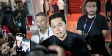 Ketum PSSI Erick Thohir terharu Timnas Indonesia lolos dramatis ke babak final FIFA ASEAN Cup 2026 setelah mengalahkan Bangladesh 9-2 di stadion GBK. (foto:raiky/kemenpora.go.id)
