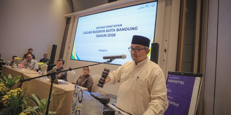 Wali Kota Bandung Muhammad Farhan pada Sidang Penetapan Cagar Budaya tahap II, di Hotel Novotel Kota Bandung, Jumat 30 Oktober 2026.(Foto: Humas Pemkot Bandung)