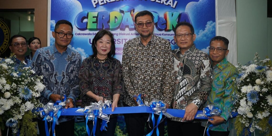 Peresmian Gerai CERDAS PeKA (2/10) di Universitas Airlangga (UNAIR) Surabaya.(Foto: Dok. Bank Indonesia)
