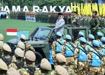Presiden Prabowo Subianto memimpin Upacara Peringatan Hari Ulang Tahun (HUT) ke-81 Tentara Nasional Indonesia (TNI) yang digelar di Lapangan Prima, Markas Besar TNI, Cilangkap, Jakarta, pada Senin (05/10/2026).(Foto: BPMI Setpres)