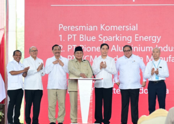 Presiden Prabowo Subianto secara resmi memulai komersialisasi dan groundbreaking 11 ekosistem hilirisasi nikel di kawasan Indonesia Weda Bay Industrial Park (IWIP), Kabupaten Halmahera Tengah, Provinsi Maluku Utara, Kamis (08/10/2026).(Foto: BPMI Setneg)