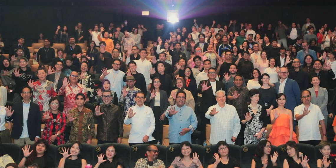 Menteri Kebudayaan dan jajaran saat pembukaan Jakarta Film Week 2026.(Foto: Humas Kemenbud)