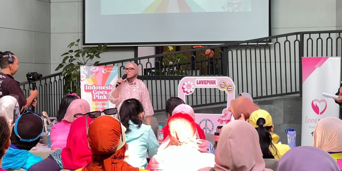 Senator Jabar Agita Nurfianti ajak masyarakat untuk meningkatkan kepedulian terhadap kesehatan perempuan, khususnya kesadaran mengenai kanker payudara.(Foto: Istimewa)