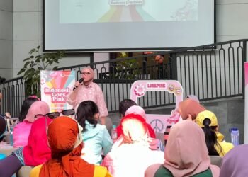 Senator Jabar Agita Nurfianti ajak masyarakat untuk meningkatkan kepedulian terhadap kesehatan perempuan, khususnya kesadaran mengenai kanker payudara.(Foto: Istimewa)