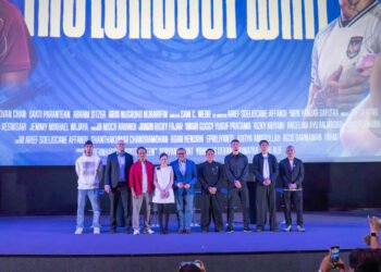 Gala premiere dihadiri para pembuat film, sejumlah tokoh pemerintahan dan sepak bola, serta beberapa pemain Timnas Indonesia seperti Shayne Pattynama, Egy Maulana Vikri, Ivar Jenner, dan Rafael Struick. Acara juga dihadiri Erick Thohir, Menteri Pemuda dan Olahraga sekaligus Ketua Umum PSSI, lalu Zainudin Amali selaku Wakil Ketua Umum PSSI dan sejumlah anggota Komite Eksekutif PSSI.(Foto: Dok. PSSI)