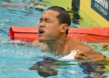 Medali emas pertama untuk Merah Putih berhasil dipersembahkan Maulana Rifky Yavianda dari cabang olahraga para renang nomor 100 meter gaya bebas putra klasifikasi S12, Senin (19/10).(foto:dok/NPC Indonesia)