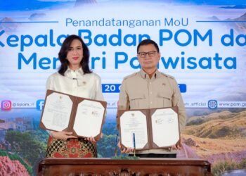 Menteri Pariwisata Widiyanti Putri Wardhana bersama Kepala BPOM Taruna Ikrar berkolaborasi melalui program Desa Pangan Aman di Kantor BPOM, Jakarta, Selasa (20/10/2026).(Foto: Dok. Kemenpar)