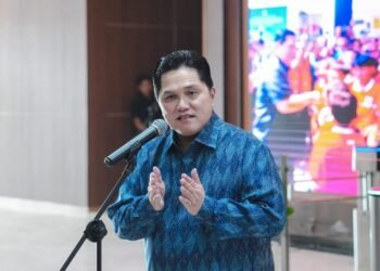 Menpora) Erick Thohir menyampaikan penyelenggaraan Indonesia Youth Summit 2026 pada acara konferensi pers di Loby Kemenpora, Jakarta, Selasa (13/10) siang.(foto:Andre/kemenpora.go.id)